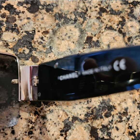 Authentic Chanel Sunglasses with Swarovski Crystal CC Logo Accent - Picture 12 of 12